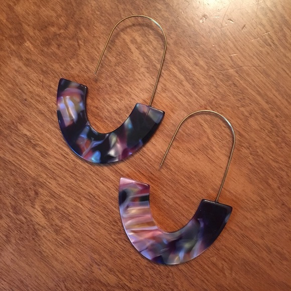 ✨✨Just In✨👌Multi Color Resin Drop Earring - Picture 2 of 3